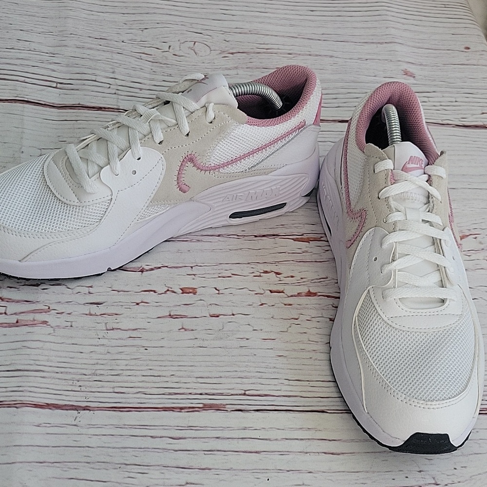 NIKE AIR MAX EXCEE GS White Elemental Pink Women's Size 8 - Picture 6 of 12